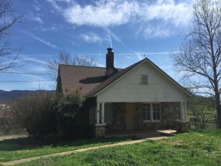 2481 Ellejoy Rd, Walland, TN 37886-2128