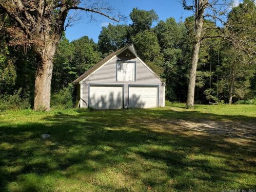 621 Route 148, Deep River, CT 06419-1110