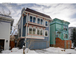 1946 Beacon Ct, Boulder, CO 80302-4946