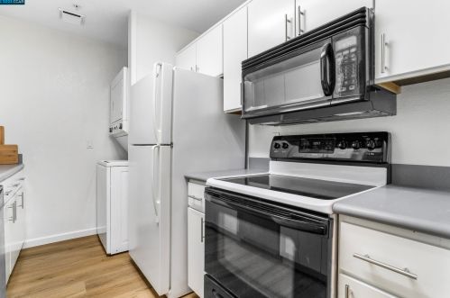 1450 Bel Air Dr, Concord CA  94521-2879 exterior