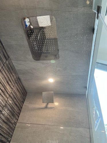 10 Vispera, Irvine CA  92620-2127 exterior