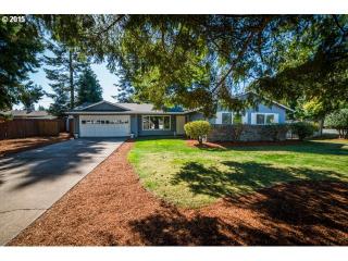217 111th St, Vancouver, WA 98685-3922