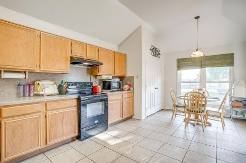 7133 Summerset Dr, Fort Worth TX  76126-4534 exterior