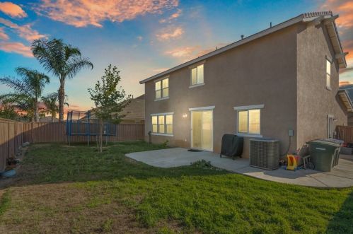 697 Amherst Way, San Jacinto, CA 92582-2736
