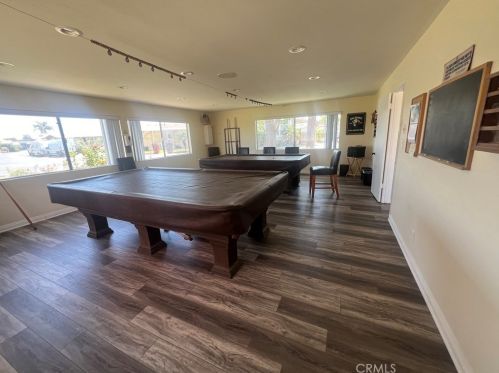 16222 Monterey Ln, Huntington Beach CA  92649-2276 exterior