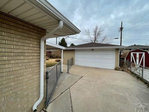 6609 54th Ave, Arvada CO  80002-3808 exterior