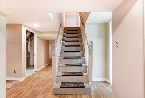 1341 Duncan Ave, Cincinnati OH 45208-2313 exterior