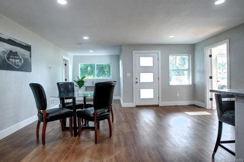 2811 Cook St, Denver CO  80205-5012 exterior