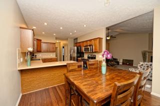7420 183rd St, Omaha, NE 68136-2146