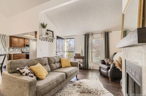 4672 Buckley Way, Aurora CO  80015-1958 exterior