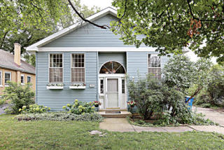 308 Berteau Ave, Elmhurst, IL 60126-2412