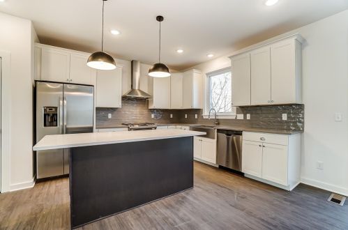 2618 Hackberry St, Cincinnati OH  45206-2122 exterior