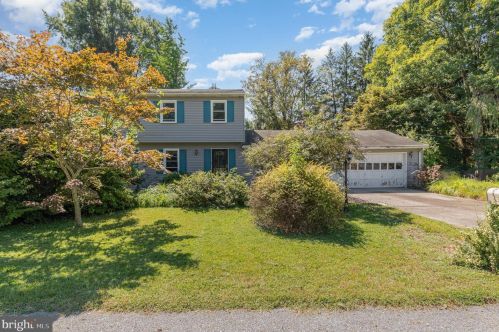 1319 Montfort Dr, Harrisburg, PA 17110-3019