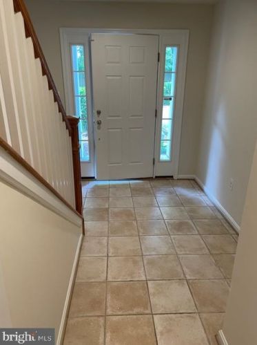 13805 Aston Manor Dr, Silver Spring, MD