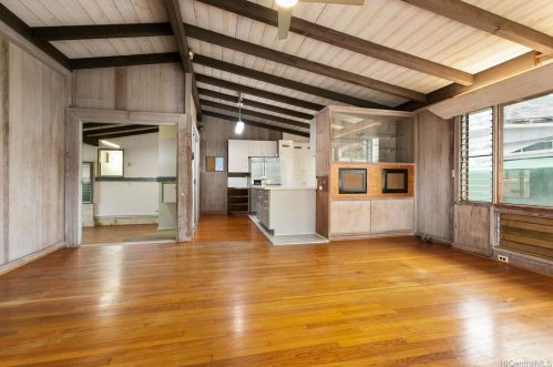 85-316 Alohiki St, Nanakuli, HI 96792