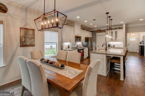 1201 Carriage Ridge Dr, Reynolds Plantation GA  30642-5494 exterior