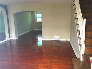 1736 Edgewood St, Philadelphia PA  19151-3913 exterior