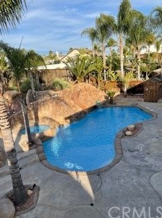 12722 Royal Palm Ln, Riverside CA  92503-7077 exterior