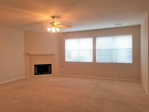 1160 Four Seasons Farm Dr, Uhland TX  78640-5765 exterior