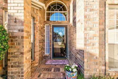 5224 Meadowland Dr, Fort Worth TX  76123-1973 exterior