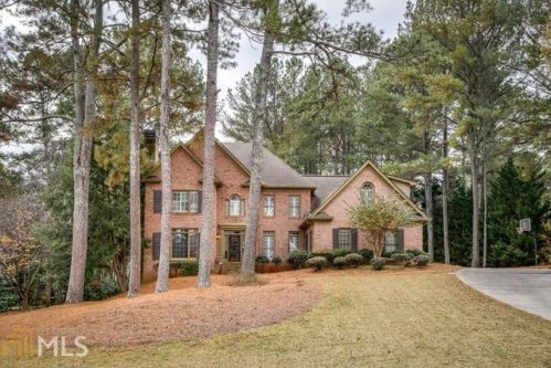 3027 Shinnecock Hills Dr, Duluth, GA 30097-2045