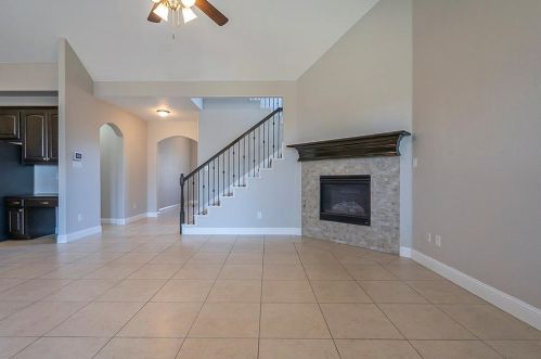 11320 Live Oak Crk Dr, Fort Worth TX  76108 exterior