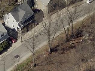 76 School St, Woonsocket, RI 02895-1350