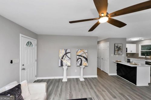 2260 Baywood Dr, Atlanta GA  30315-6534 exterior