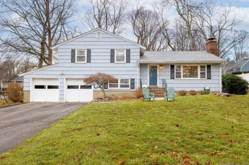 5 Kingsbury Rd, Norwalk, CT 06851-5606