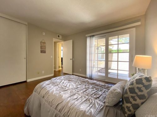 17251 Chestnut, Irvine CA  92612-2316 exterior