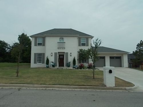2308 Rockford Pkwy, Ardmore, OK 73401-3022