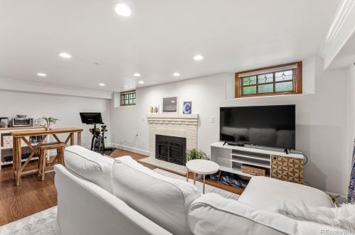 1066 Bonnie Brae Blvd, Denver CO  80209-5135 exterior
