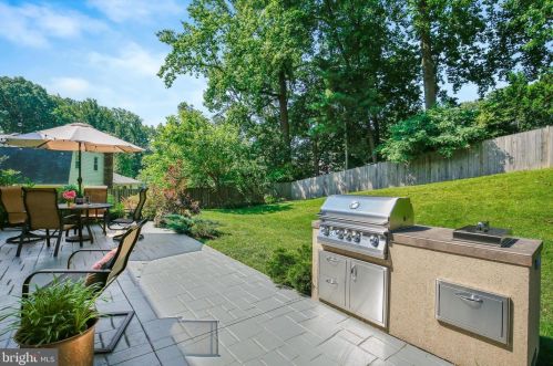 3120 Birchtree Ln, Silver Spring MD 20906-3039 exterior