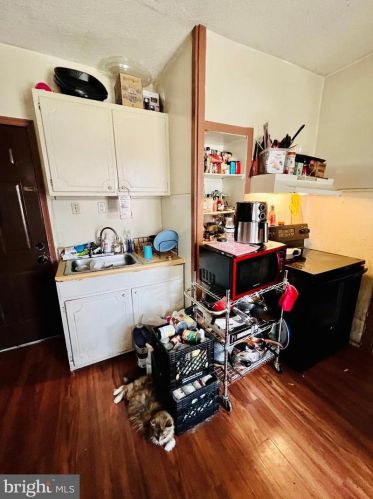 3563 11 St, Philadelphia PA 19140-4303 exterior