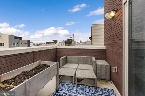 1334 Colorado St, Philadelphia PA  19146-4705 exterior