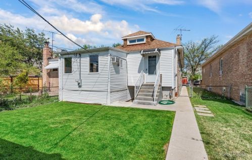 2546 Oak Park Ave, Chicago, IL 60707-2248