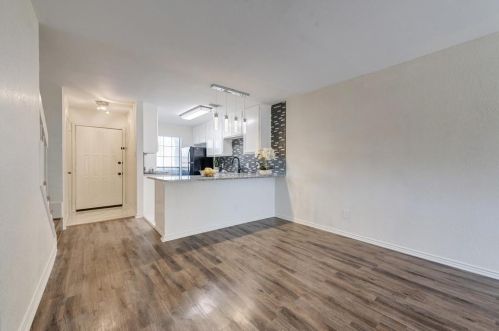 7431 Kingswood Cir, Fort Worth TX  76133-6534 exterior