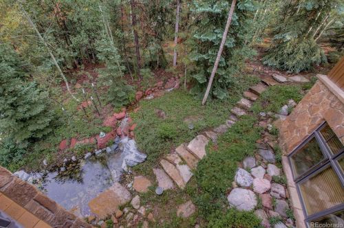 480 2 Cabins Dr, Silverthorne CO exterior