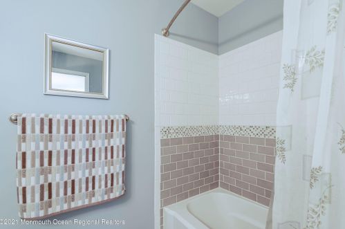 904 Buckingham Cir, Middletown NJ  07748-3467 exterior