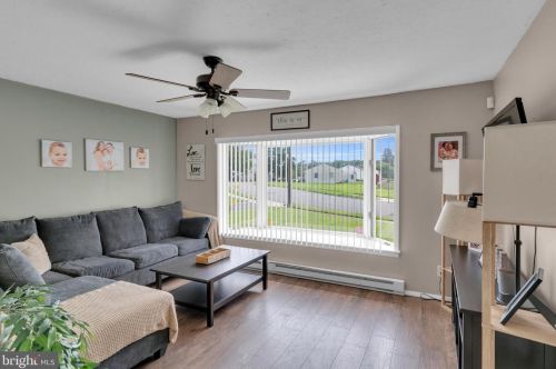 268 Clamer Rd, Trenton NJ 08628-3202 exterior