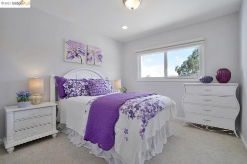 23 Kirkwood Ct, Concord CA  94521-1427 exterior