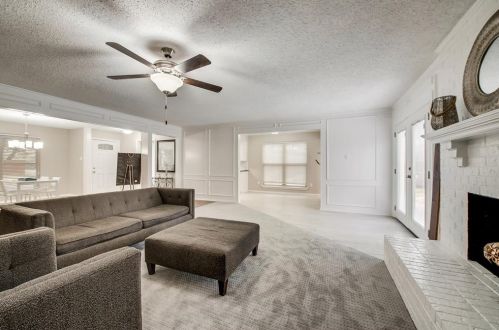 4044 Windy Crst Cir, Carrollton TX 75007 exterior