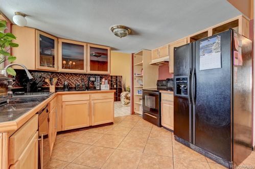 3416 Ouray Way, Denver CO 80013-2036 exterior