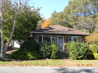 63 Benefit St, Warwick, RI 02886-6701