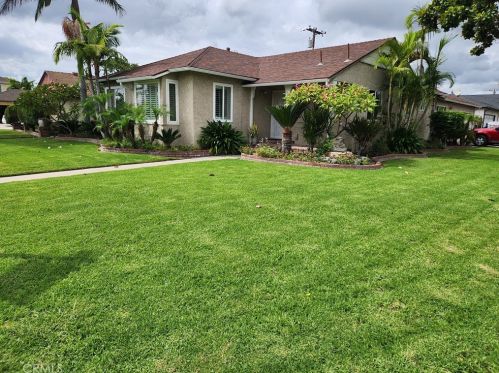 12803 Morning Ave, Downey, CA 90242-4126