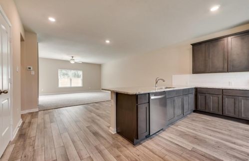 424 Lowery Oaks Trl, Fort Worth TX  76120-1722 exterior