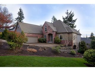 2540 Braewood Ln, Eugene, OR 97405-1894