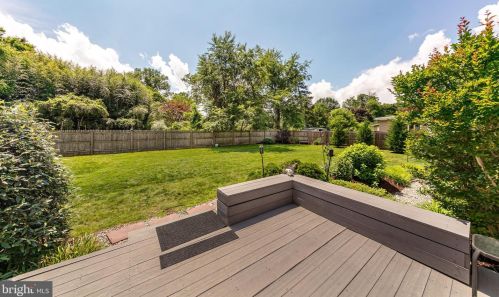 11 Blackwood Dr, Trenton, NJ 08628-2602