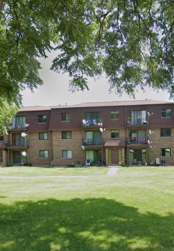 501 Mchenry Rd, Wheeling, IL 60090-3869