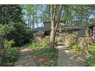 854 Bonnie Glen Dr, Marietta, GA 30067-7168